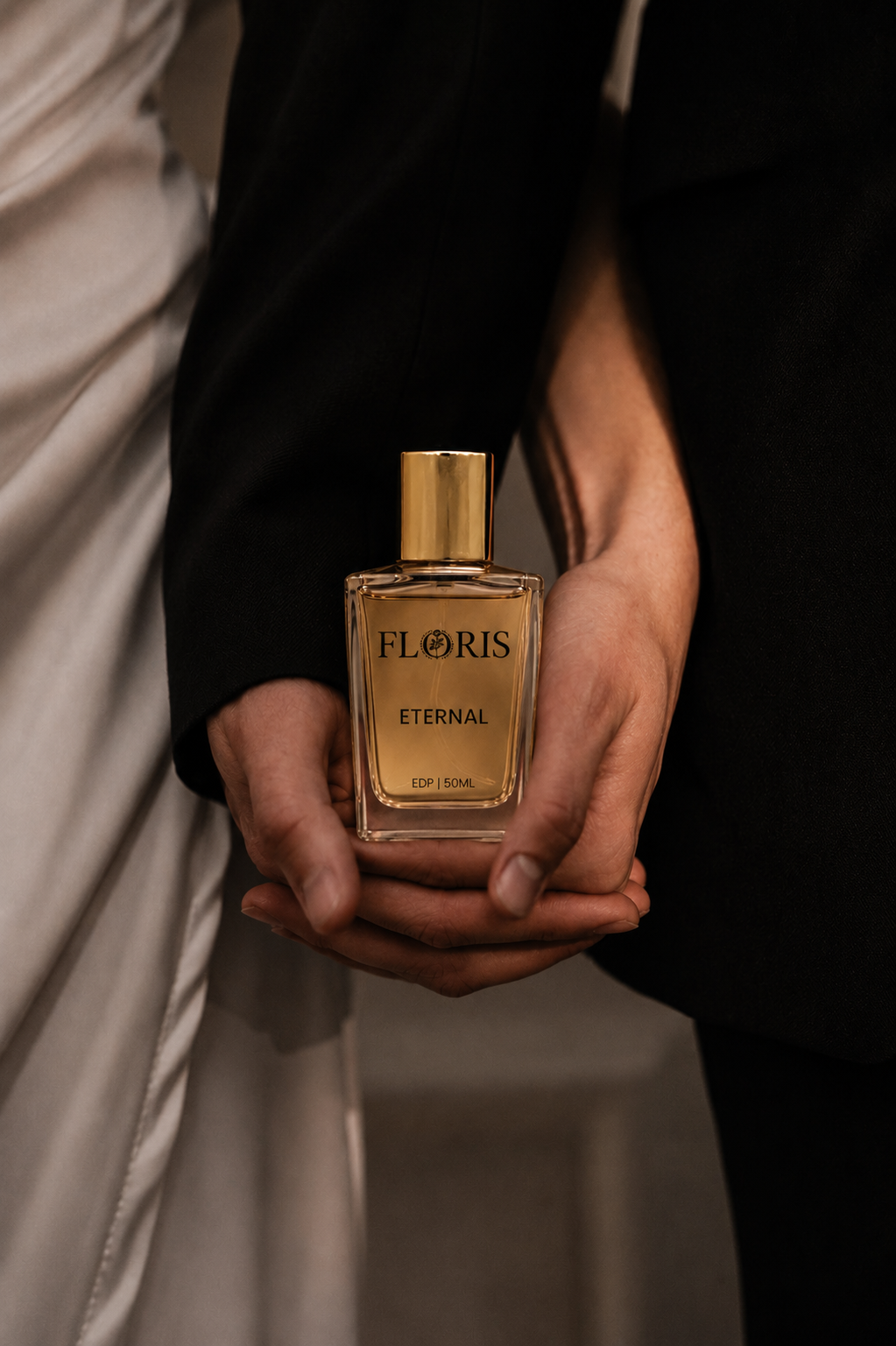 Luxury perfume story image